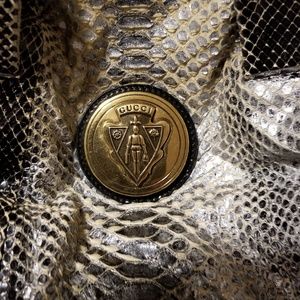 Gucci bag with dust bag,